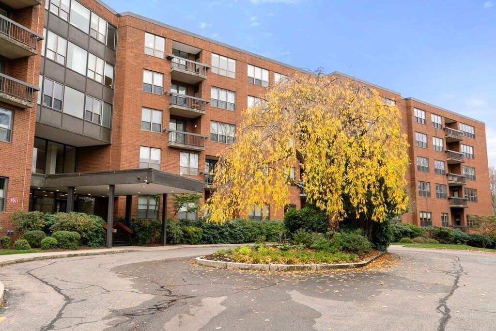 Property Photo: 210 Nahanton 517 MA 02459