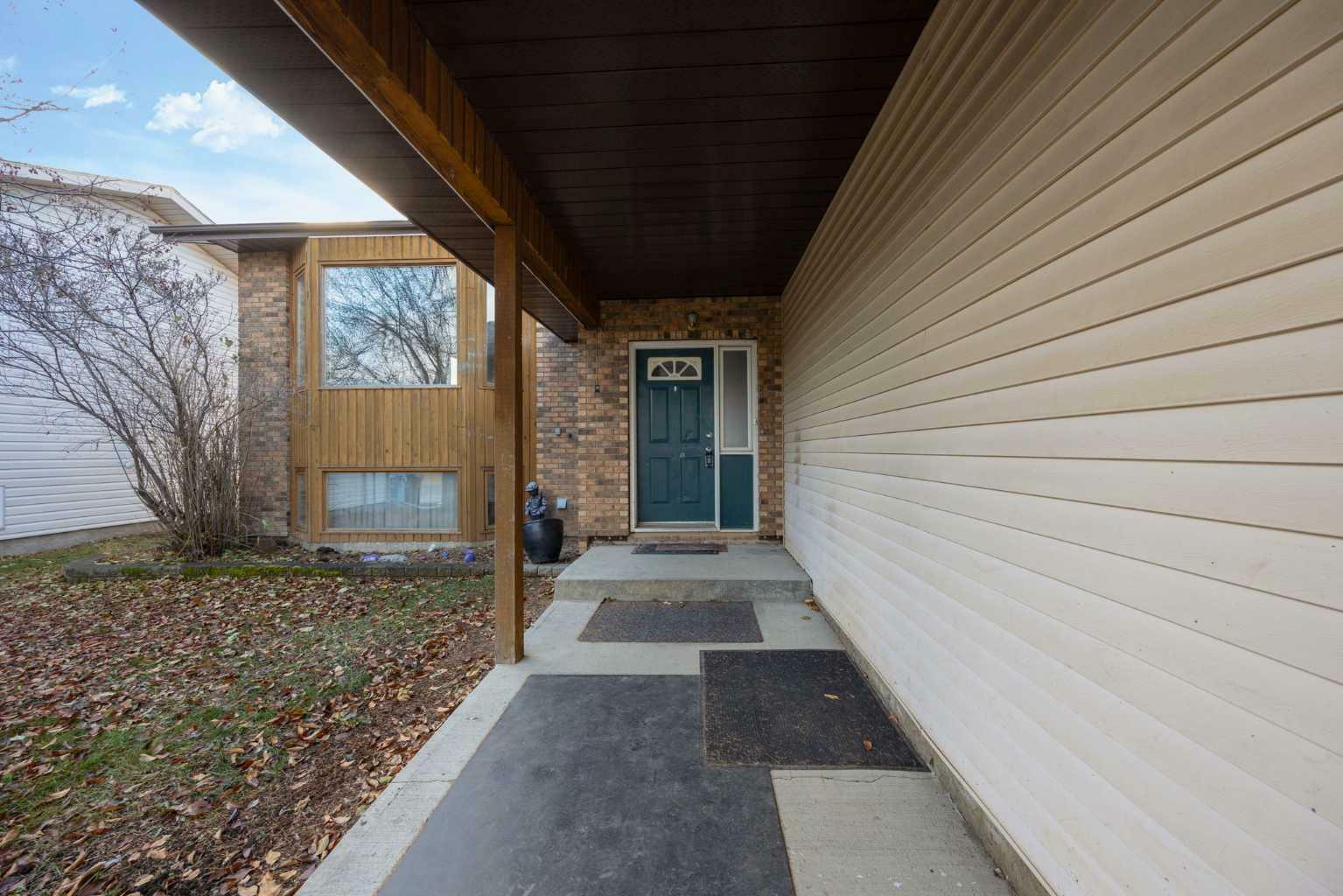 Property Photo:  281 Beaton Place  AB T9K 2B9 