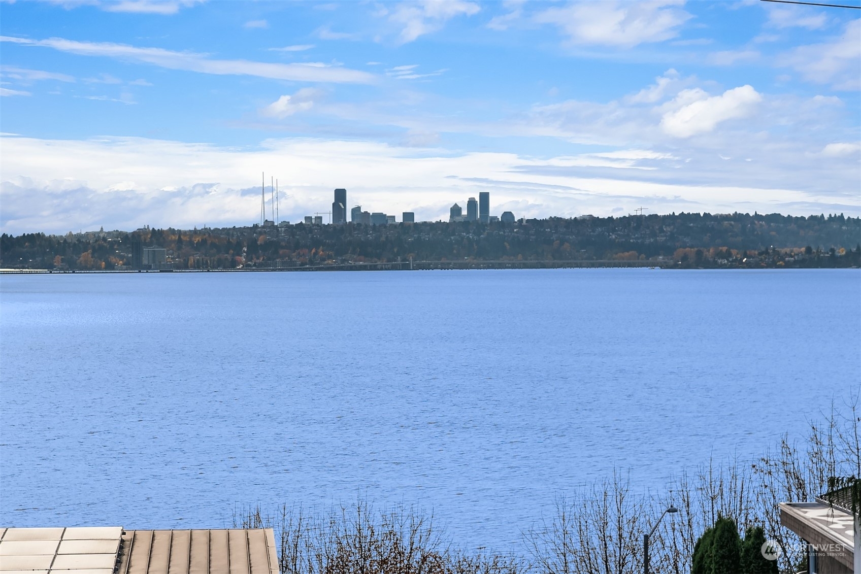 Property Photo: 242 5th Avenue W WA 98033