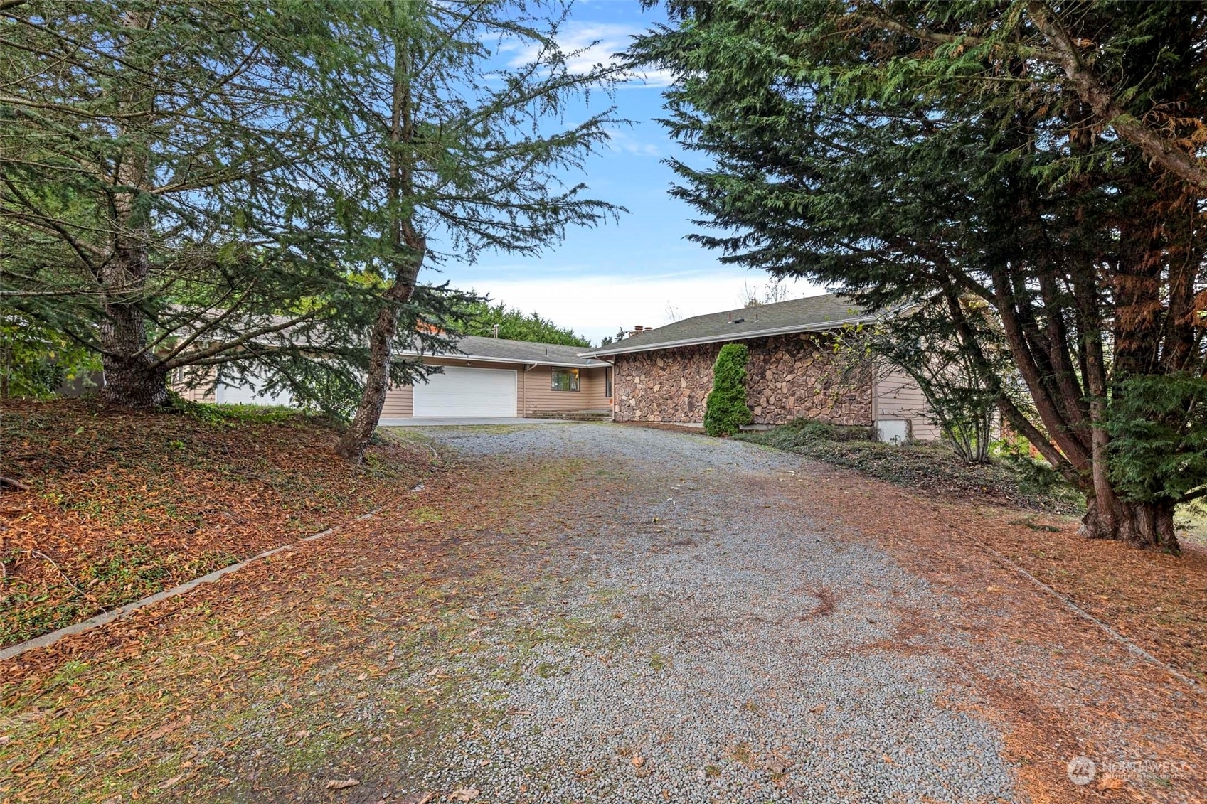 Property Photo:  2210 N Martin Road  WA 98273 