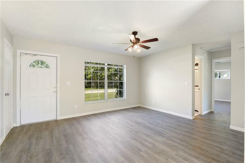 Property Photo:  635 20th Place SW  FL 32962 