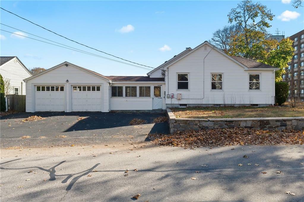 Property Photo:  824 Wakefield Street  RI 02893 