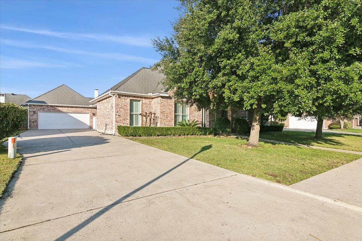 Property Photo:  6350 Ellington Ln.  TX 77706 