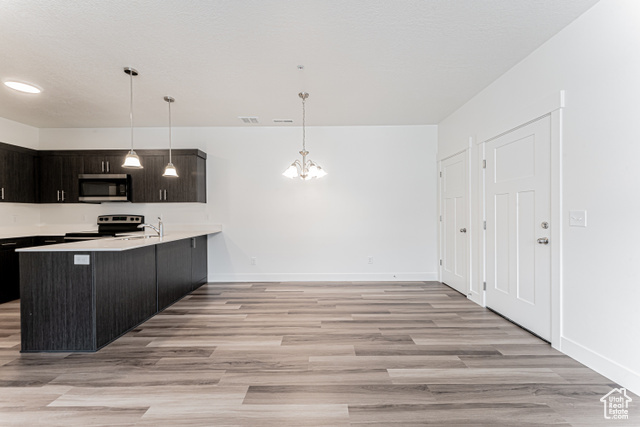 Property Photo: 874 N Hemsworth Way R203 UT 84045