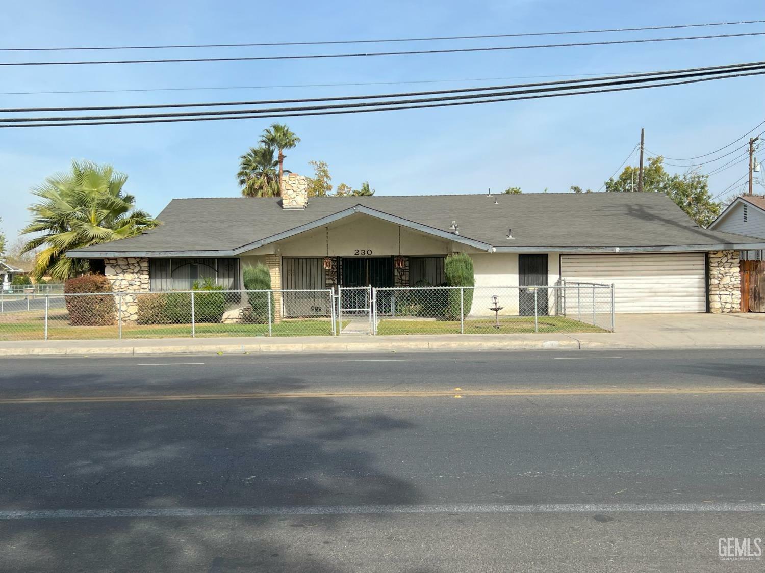 230 4th Street  Bakersfield CA 93304 photo