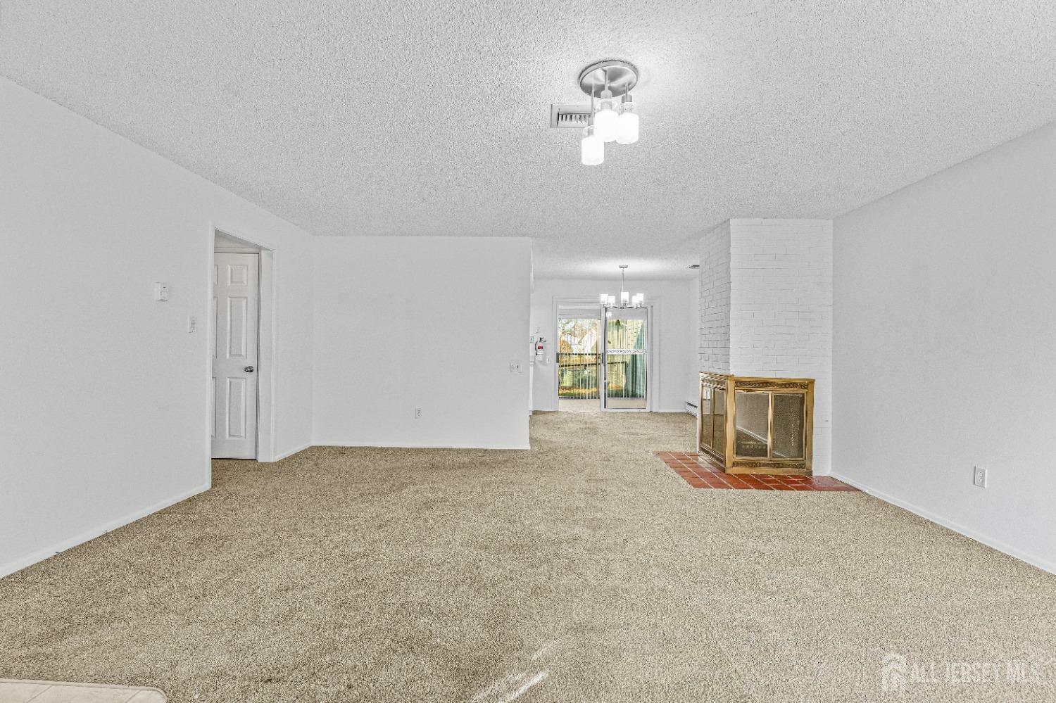 Property Photo:  6-A Aspen Plaza  NJ 08831 