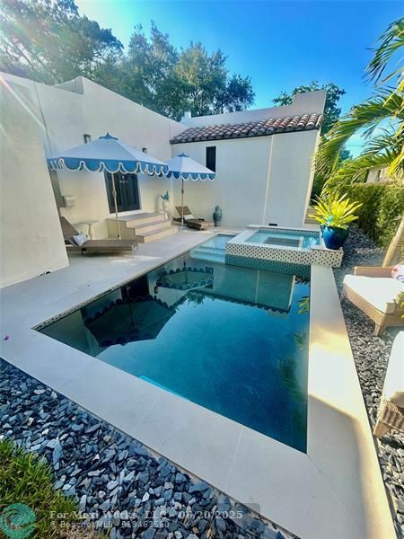 1010 N Rio Vista Blvd  Fort Lauderdale FL 33301 photo