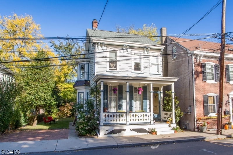 Property Photo:  34 Swan St  NJ 08530 