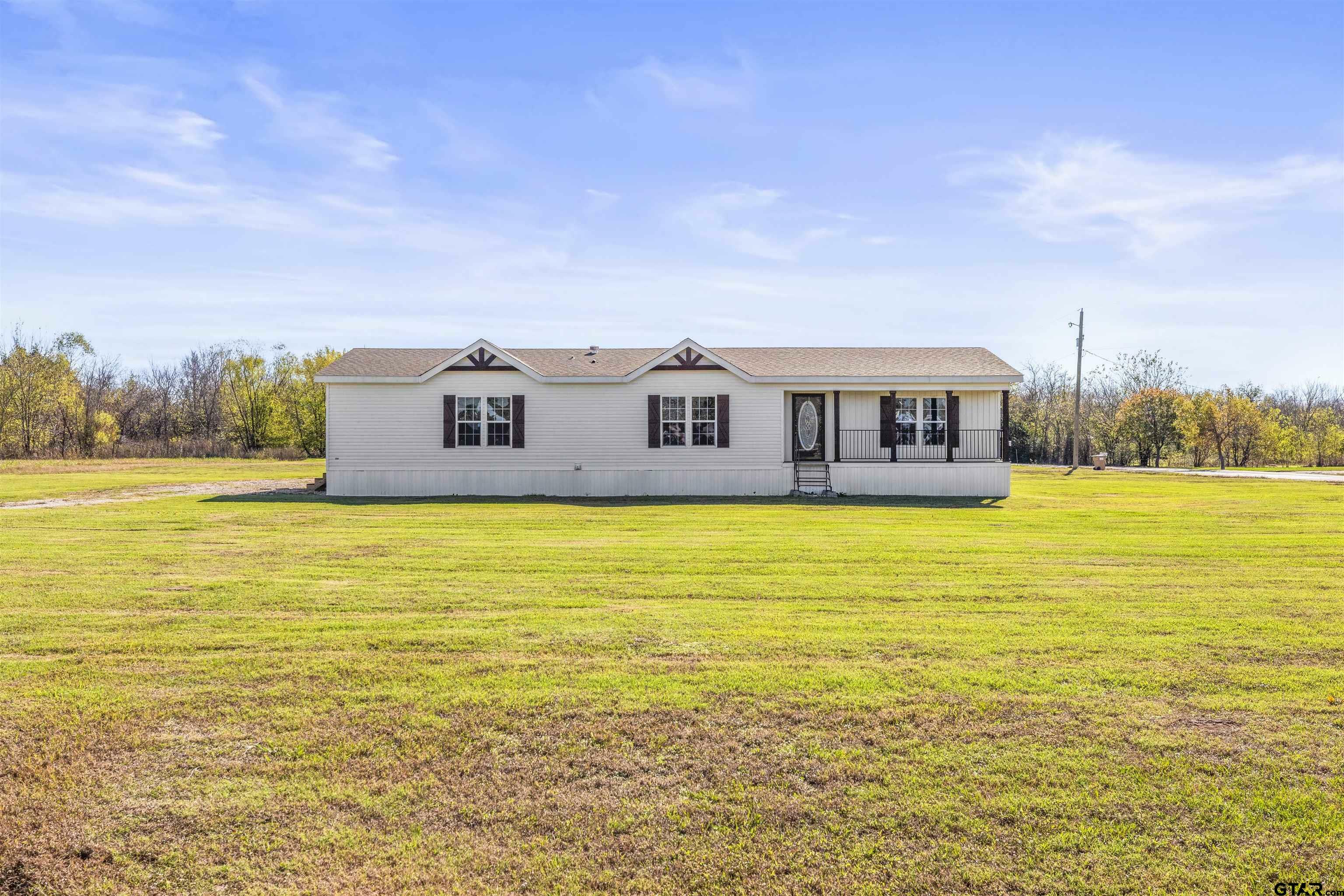 Property Photo:  263 Kirby Street  TX 75410 