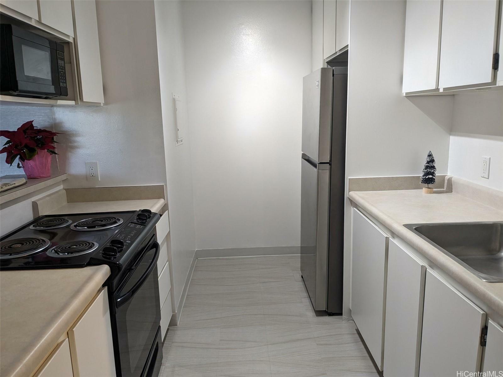 Property Photo:  3731 Kanaina Avenue 239  HI 96815 