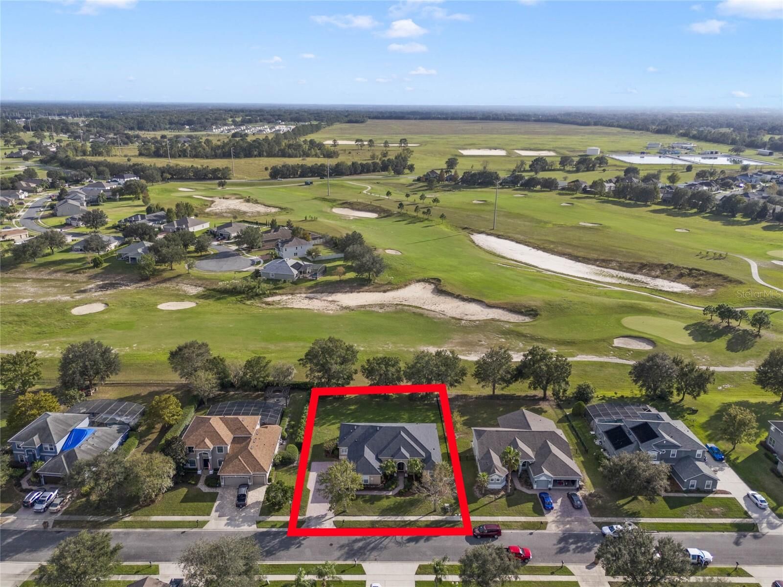 Property Photo: 23436 Valderama Lane FL 32776