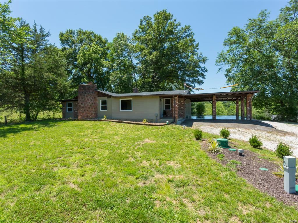 Property Photo:  7025 Oakwood Drive  MO 63016 