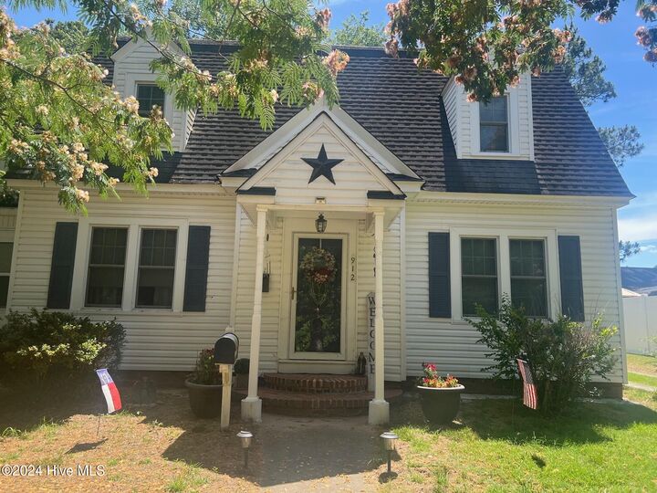 912 N King Street  Windsor NC 27983 photo
