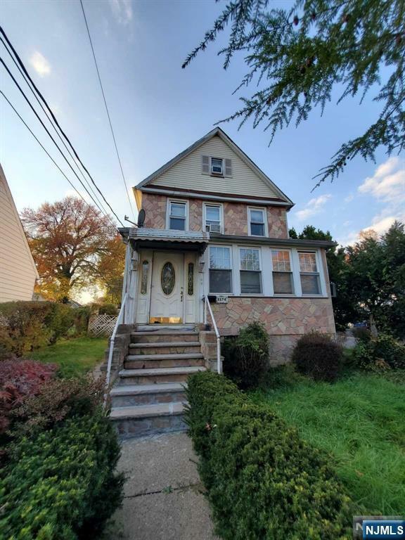 Property Photo:  1174 Arlington Avenue  NJ 07666 