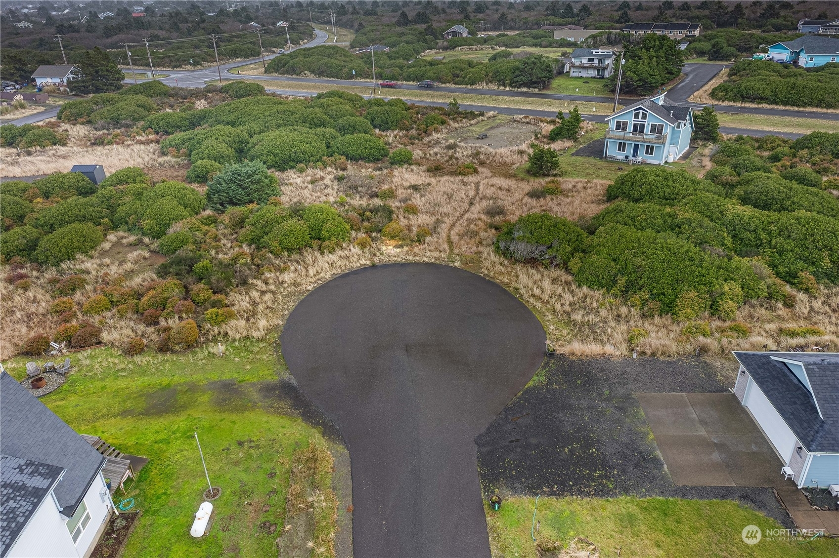 Property Photo: 1009 Dune Court SW WA 98569