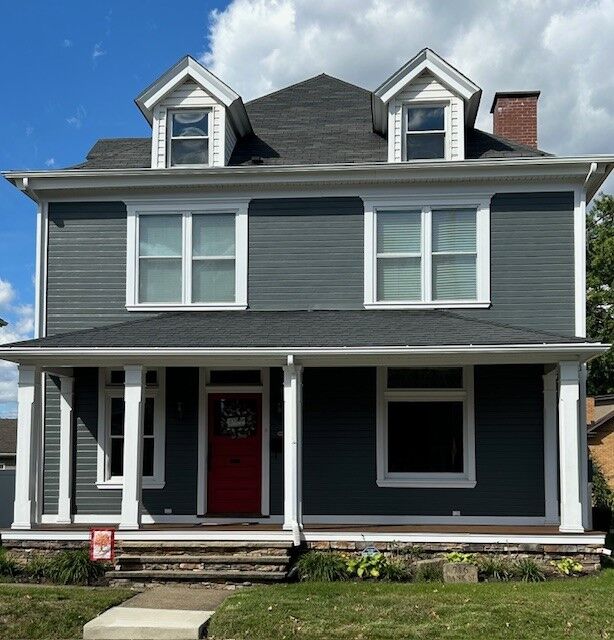 Property Photo:  716 Bank St  PA 15009 