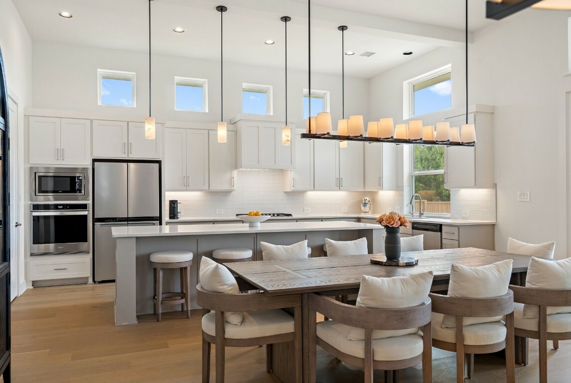 Property Photo: 301 Miranda Way TX 78633
