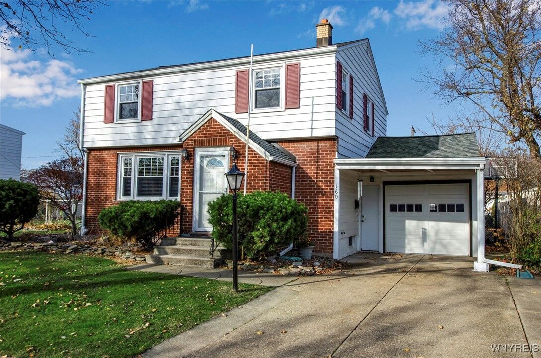 Property Photo:  160 Orchard Drive  NY 14223 