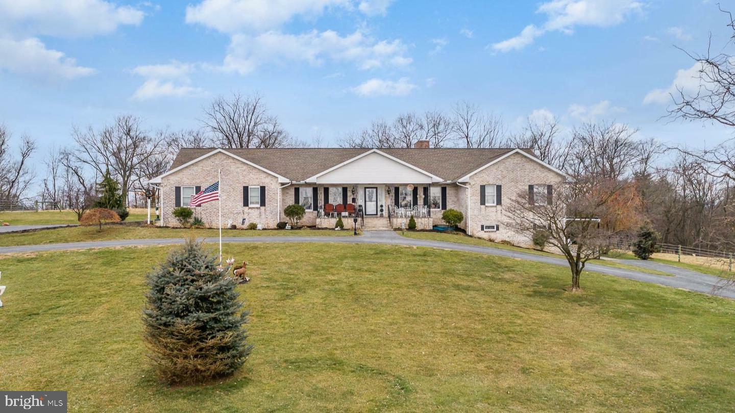 Property Photo:  224 Heisers Lane  PA 17015 