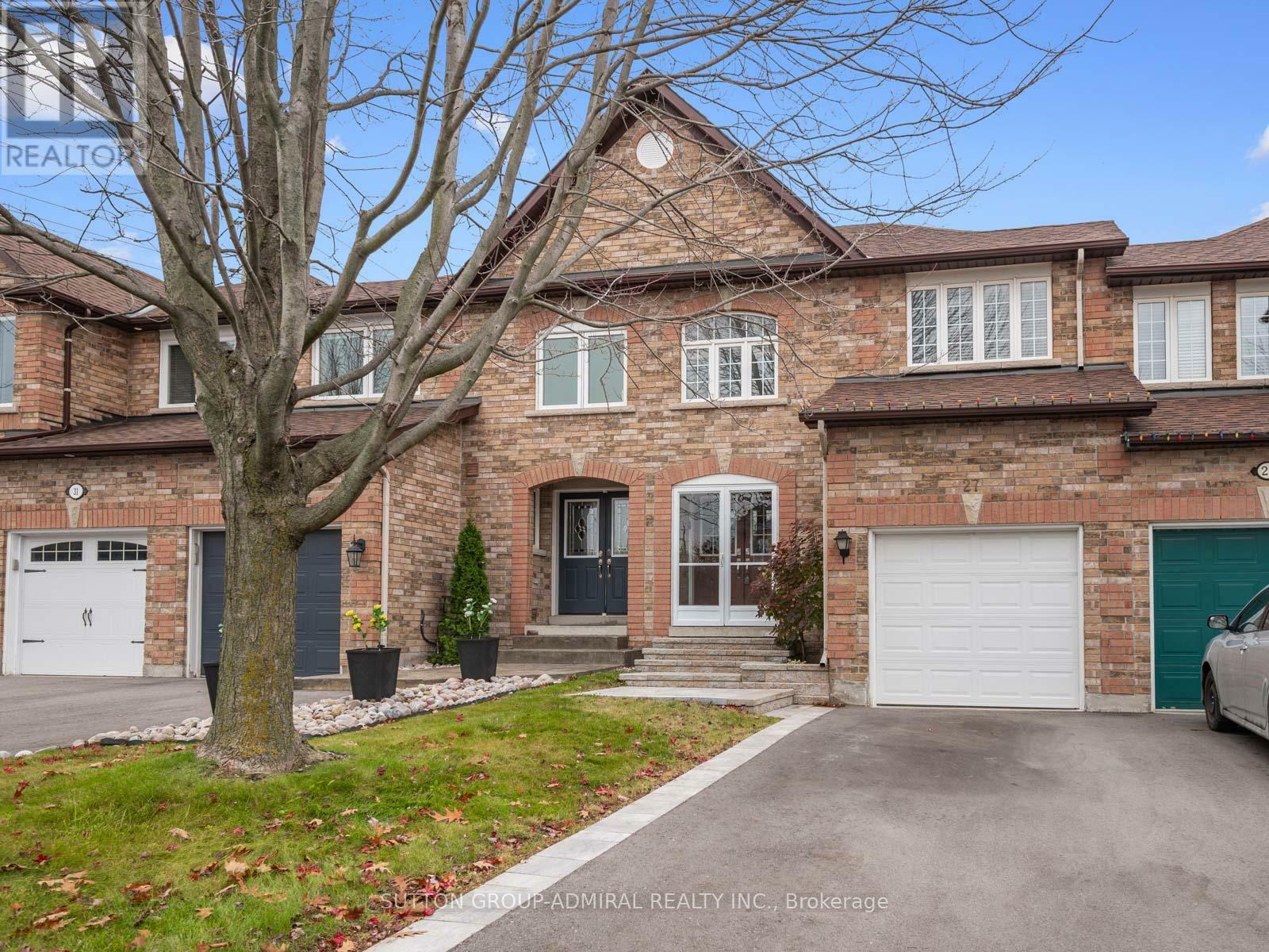 27 Bloomgate Crescent  Richmond Hill (Oak Ridges) ON L4E 4E3 photo