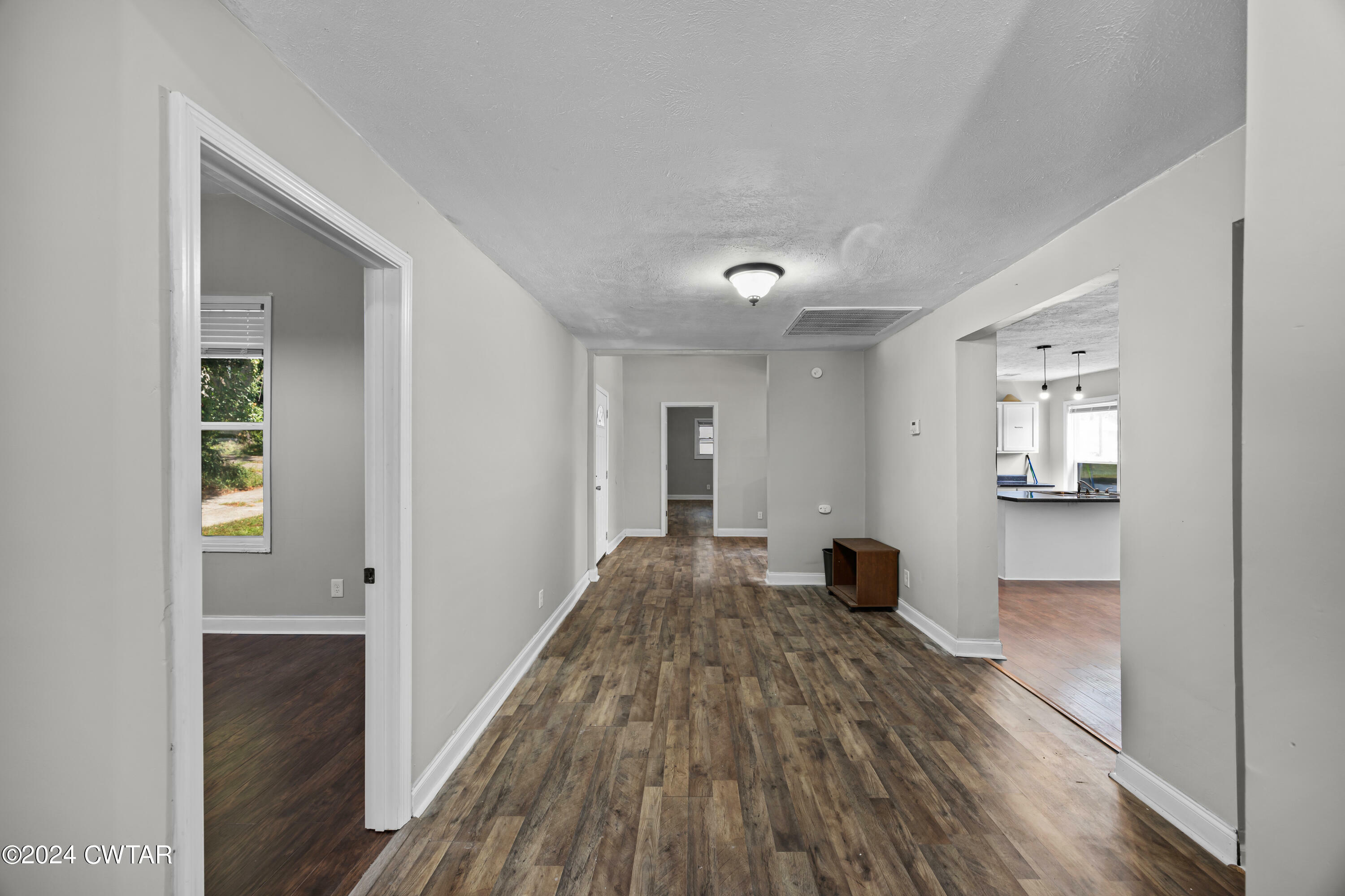 Property Photo: 124 Glendale Street TN 38301