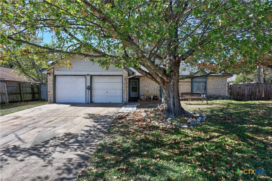 Property Photo:  12604 Tree Line Drive  TX 78729 