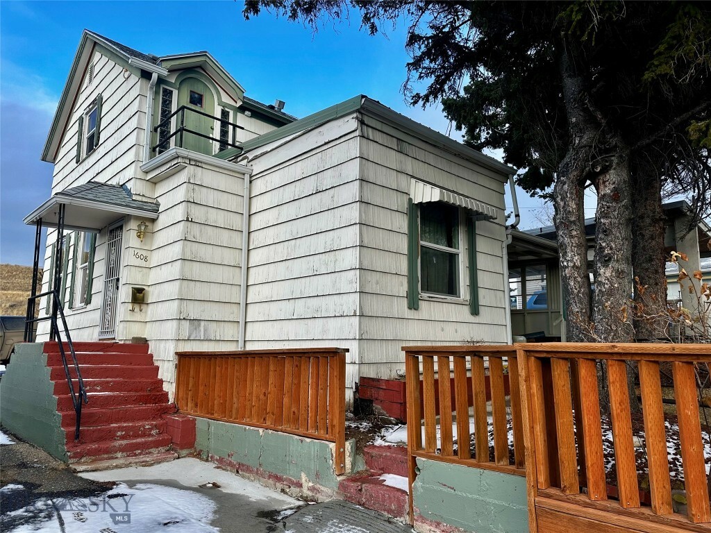 Property Photo:  1608 N First Street  MT 59701 