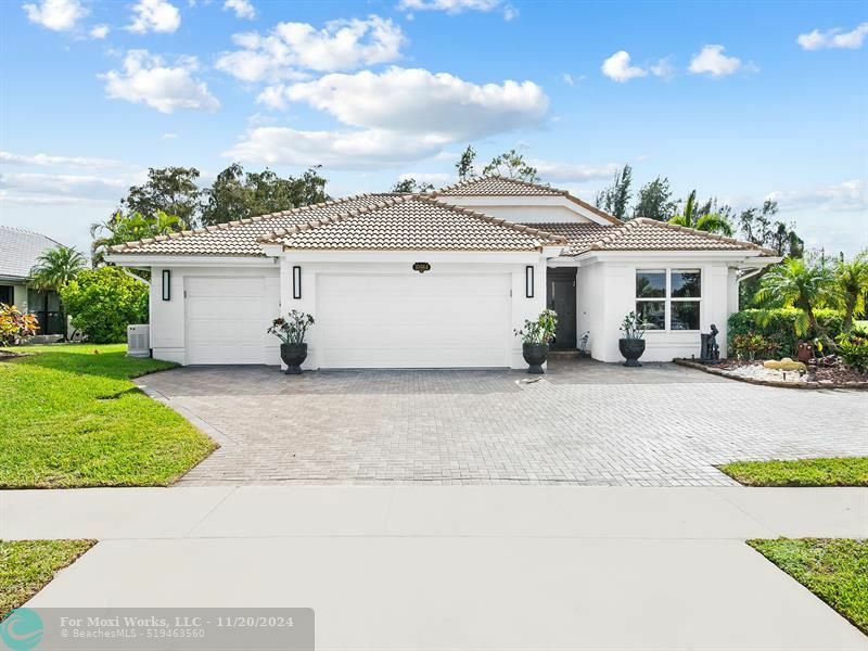 Property Photo:  10984 Highland Circle  FL 33428 