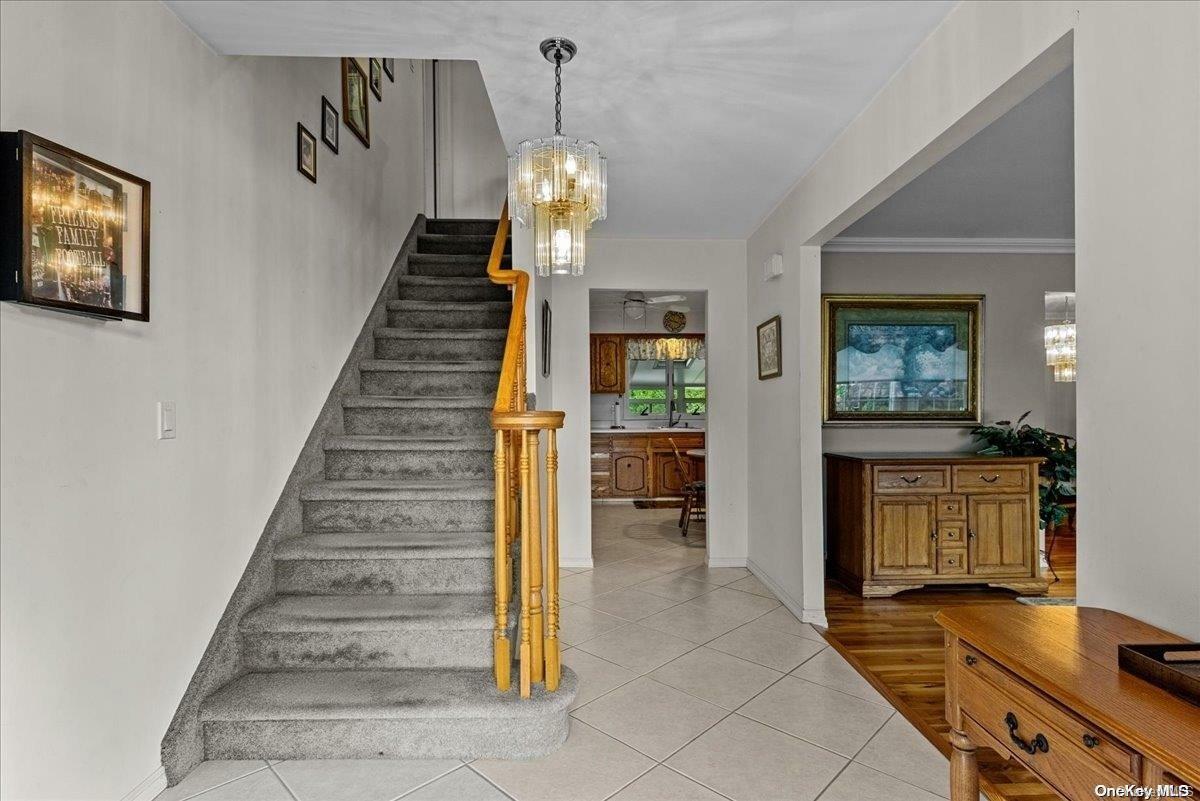 Property Photo:  28 Elizabeth Court  NY 11782 