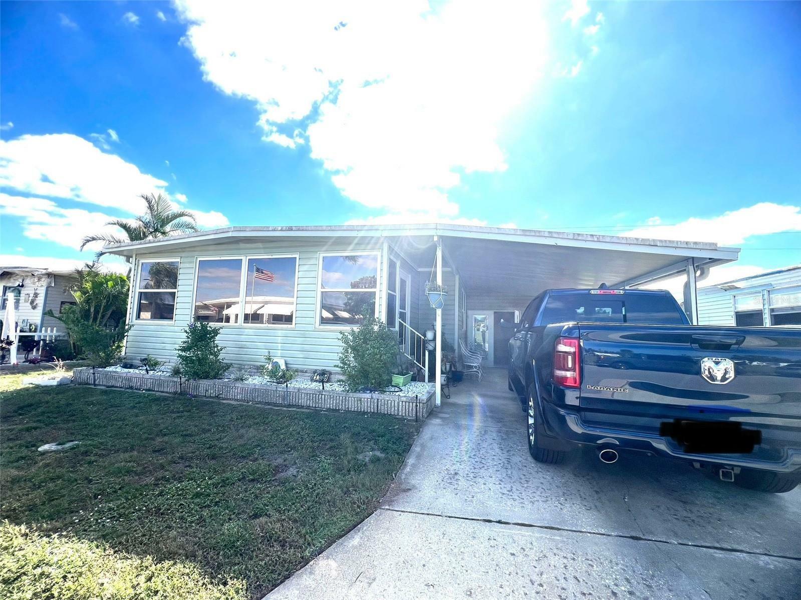 Property Photo:  5619 Bayshore Road 139  FL 34221 