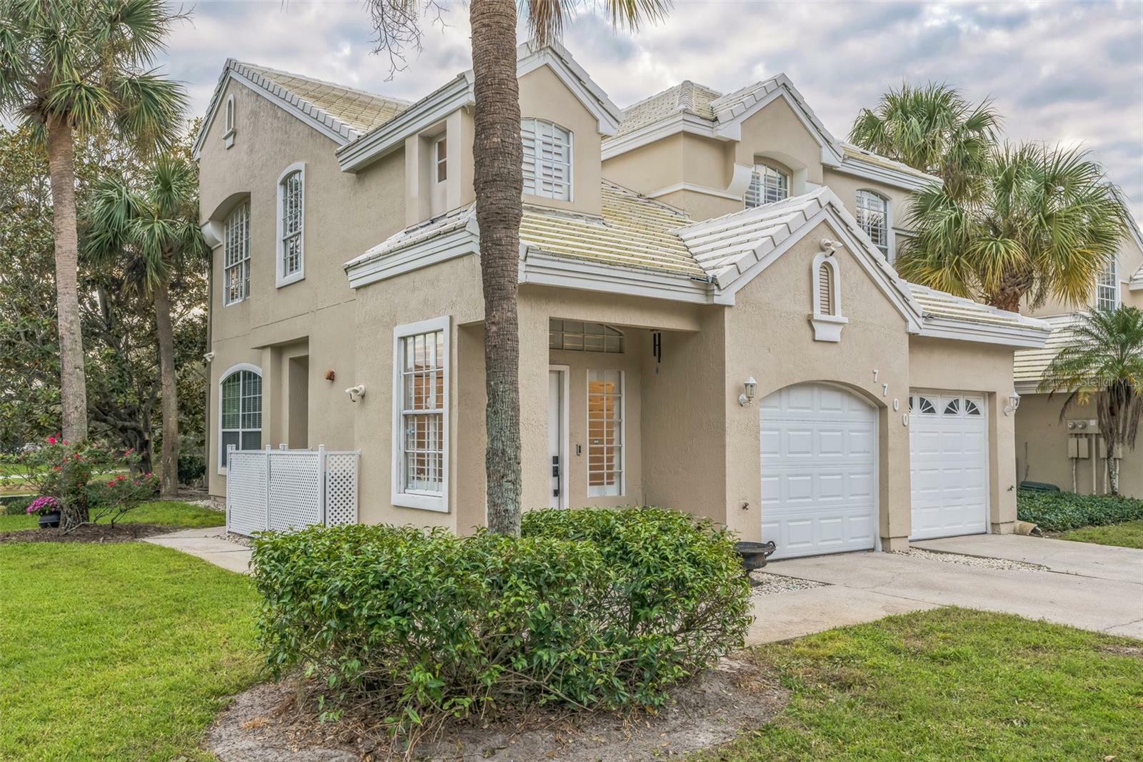 Property Photo:  7700 Carriage Homes Drive 4  FL 32819 