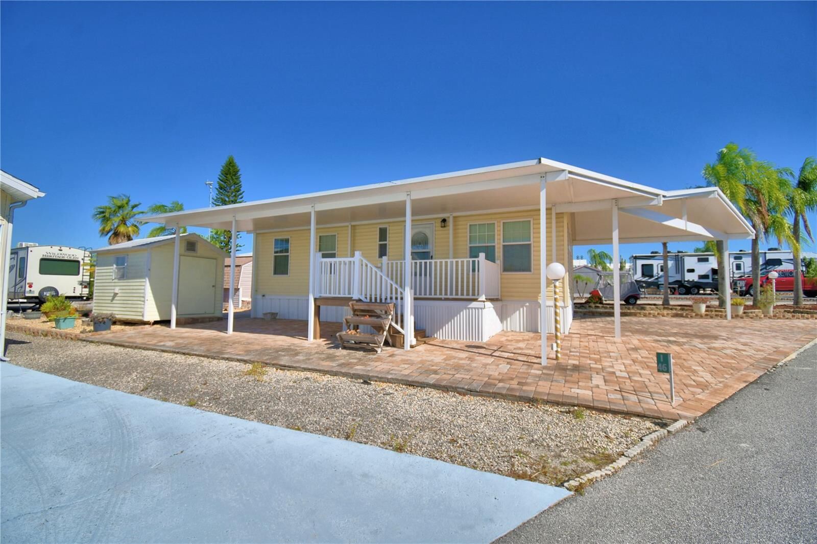 Property Photo:  251 Patterson Road I46  FL 33844 