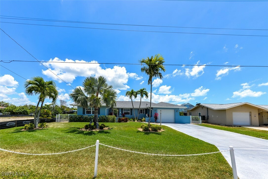 Property Photo:  370 Washington Court  FL 33931 