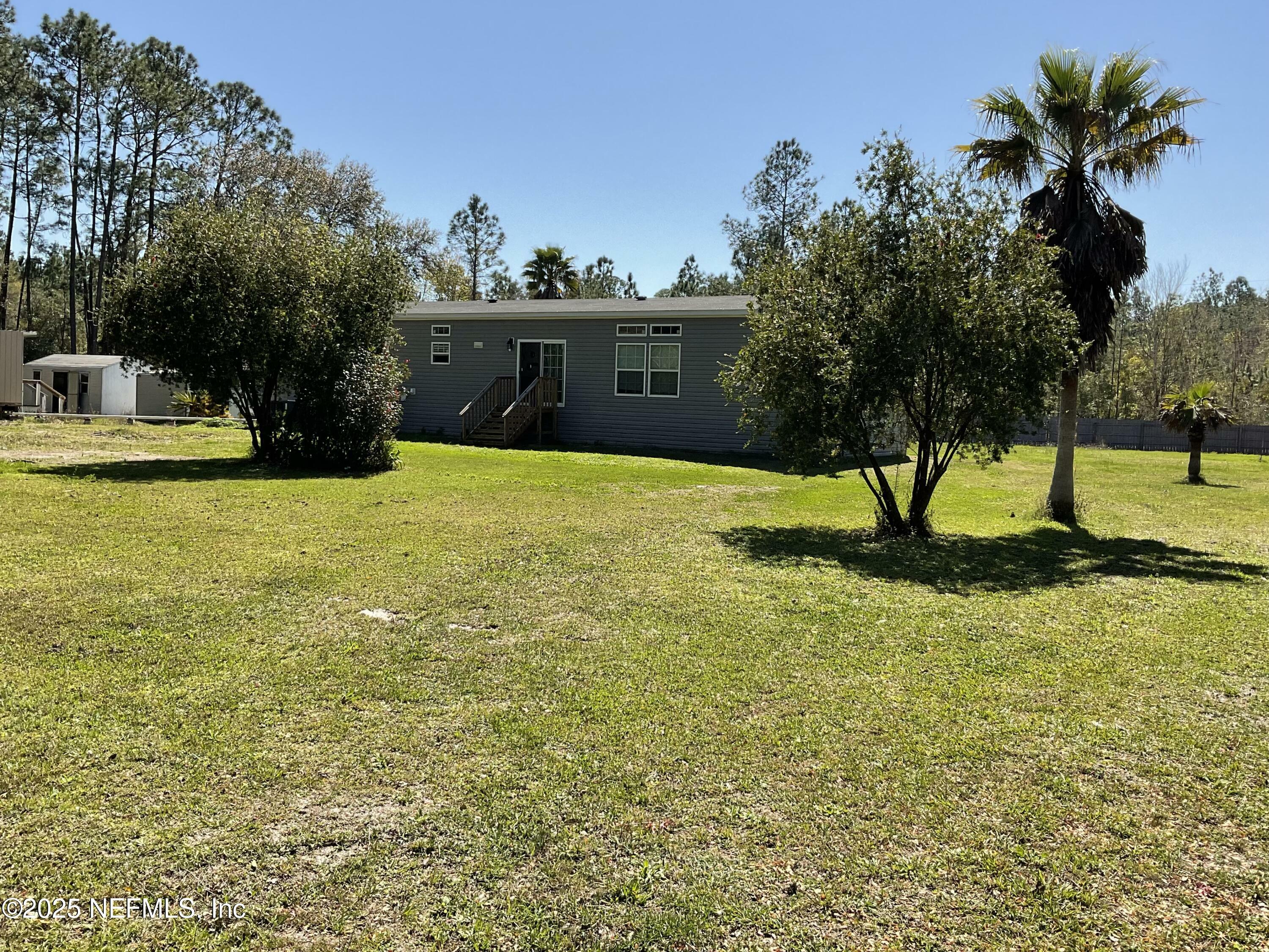 Property Photo: 100 Camp Road FL 32177