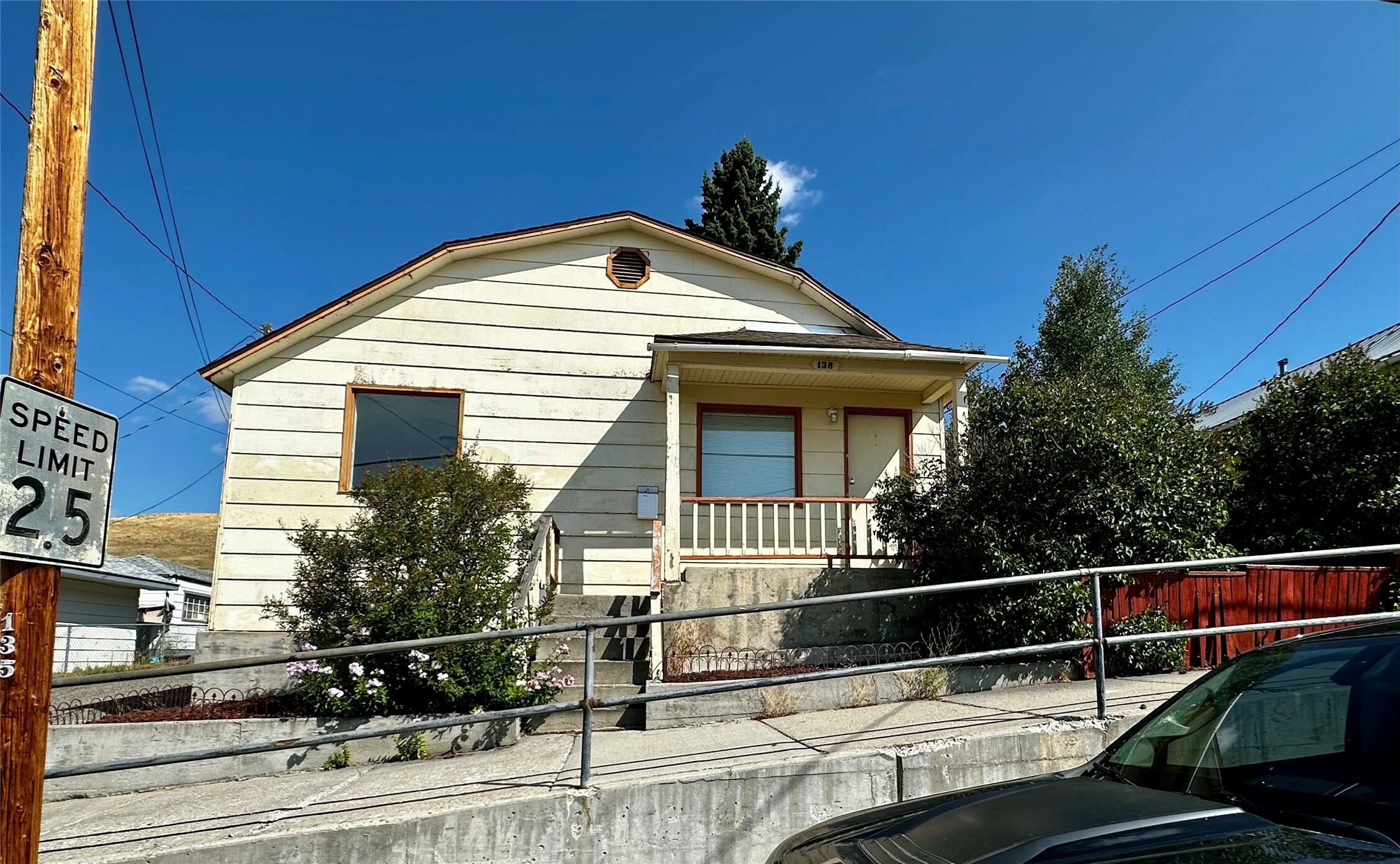 135 W Daly Street  Butte MT 59701 photo