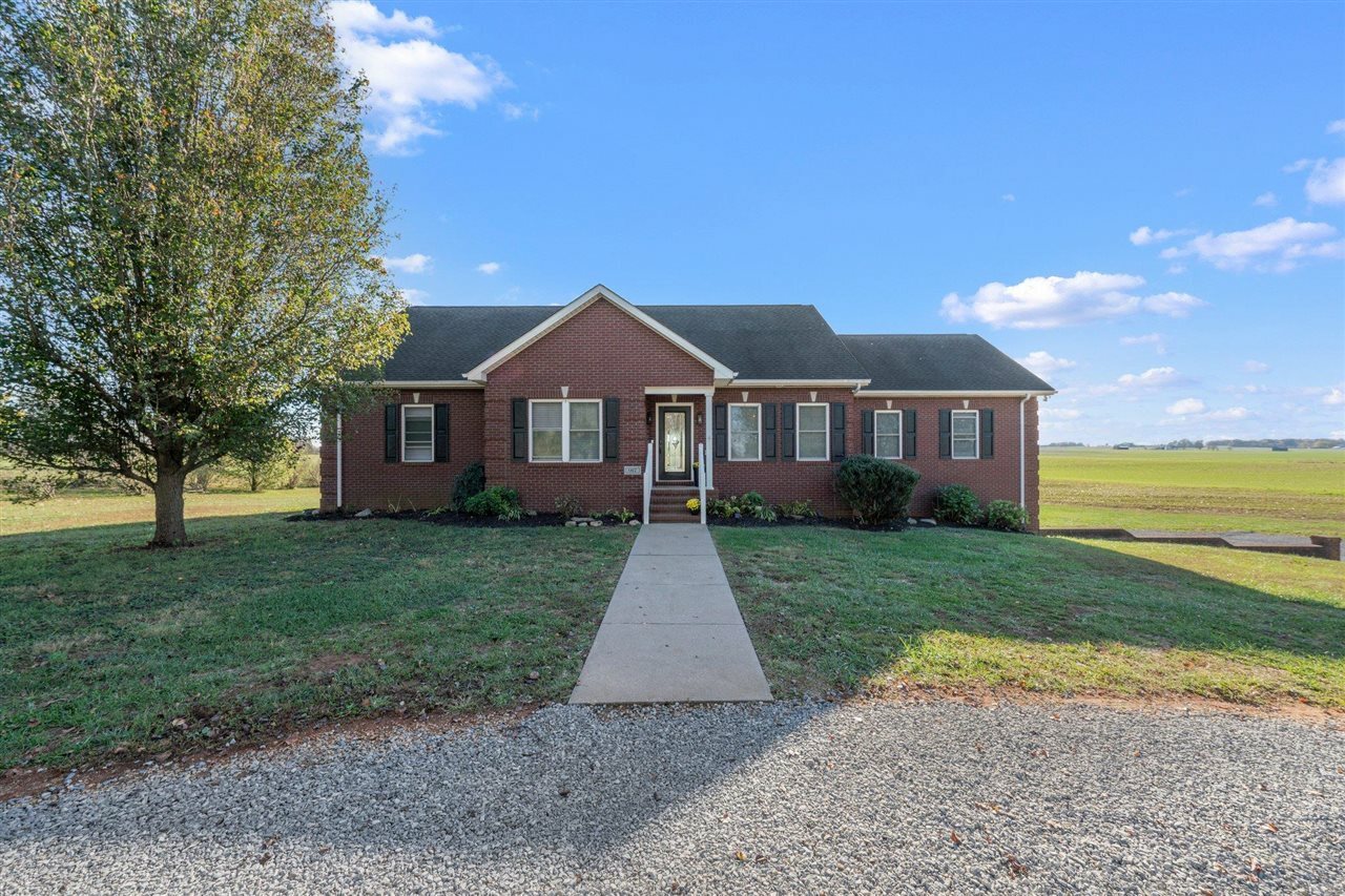 Property Photo:  917 Mary Adams Road  KY 42134 