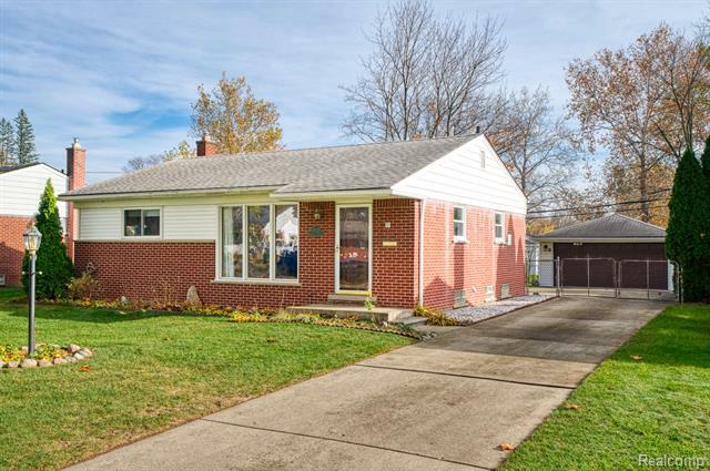 17712 Deering Street  Livonia MI 48152 photo