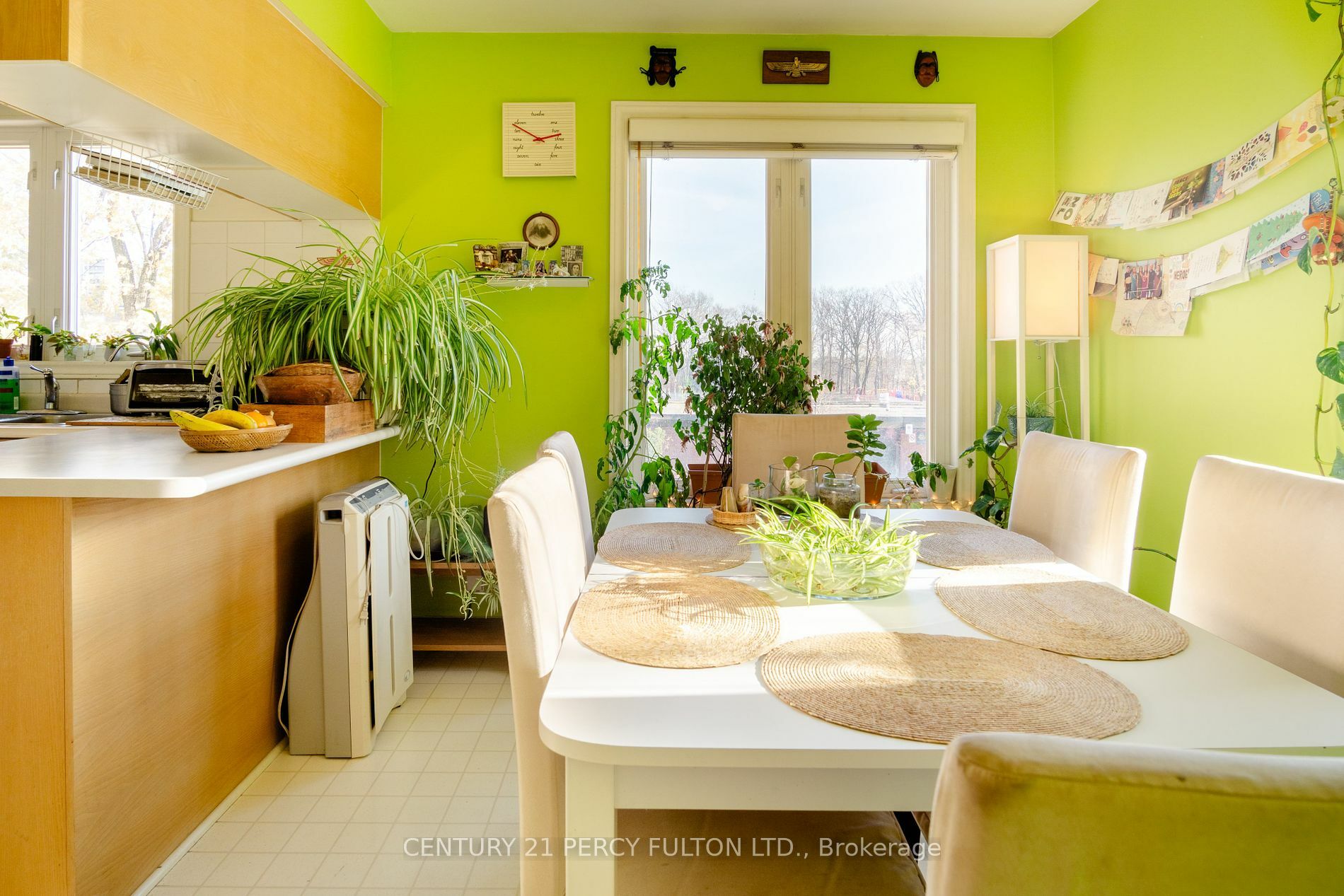 Property Photo:  6A Leaside Park Drive  ON M4H 1R3 