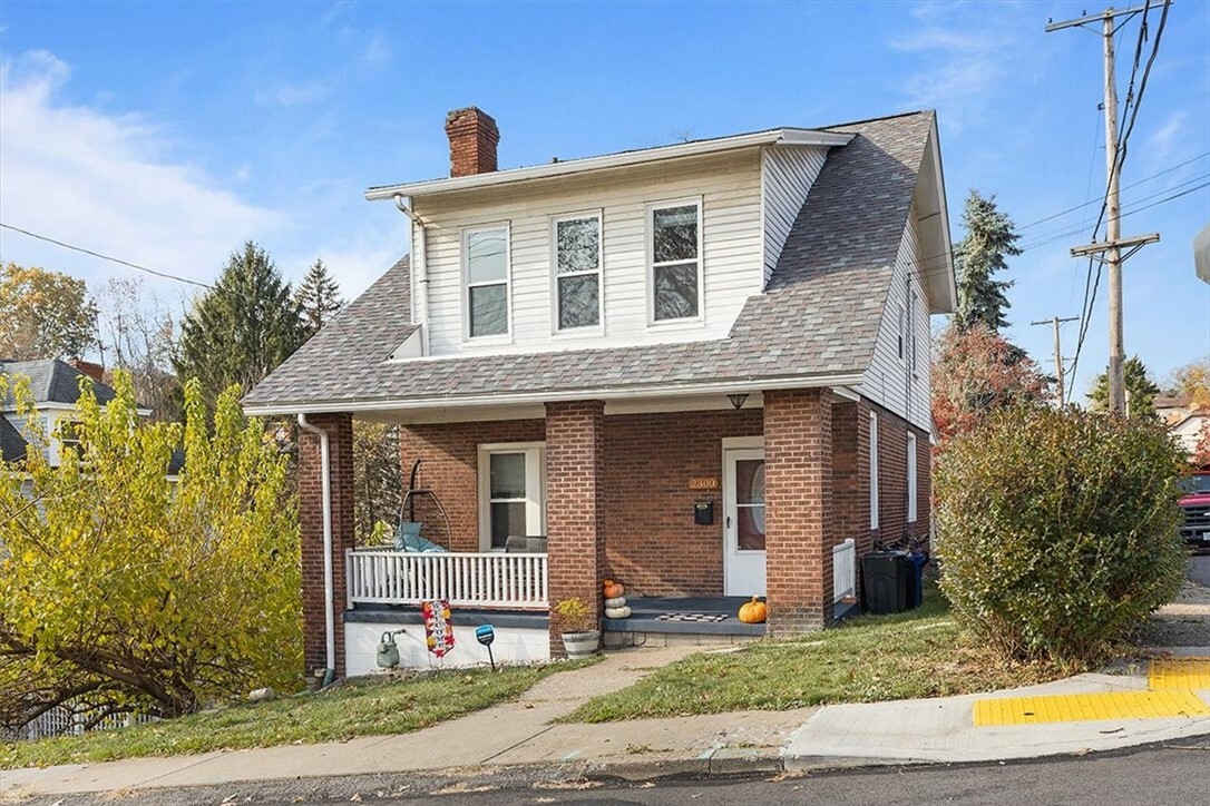 Property Photo:  2300 Saranac Ave  PA 15216 