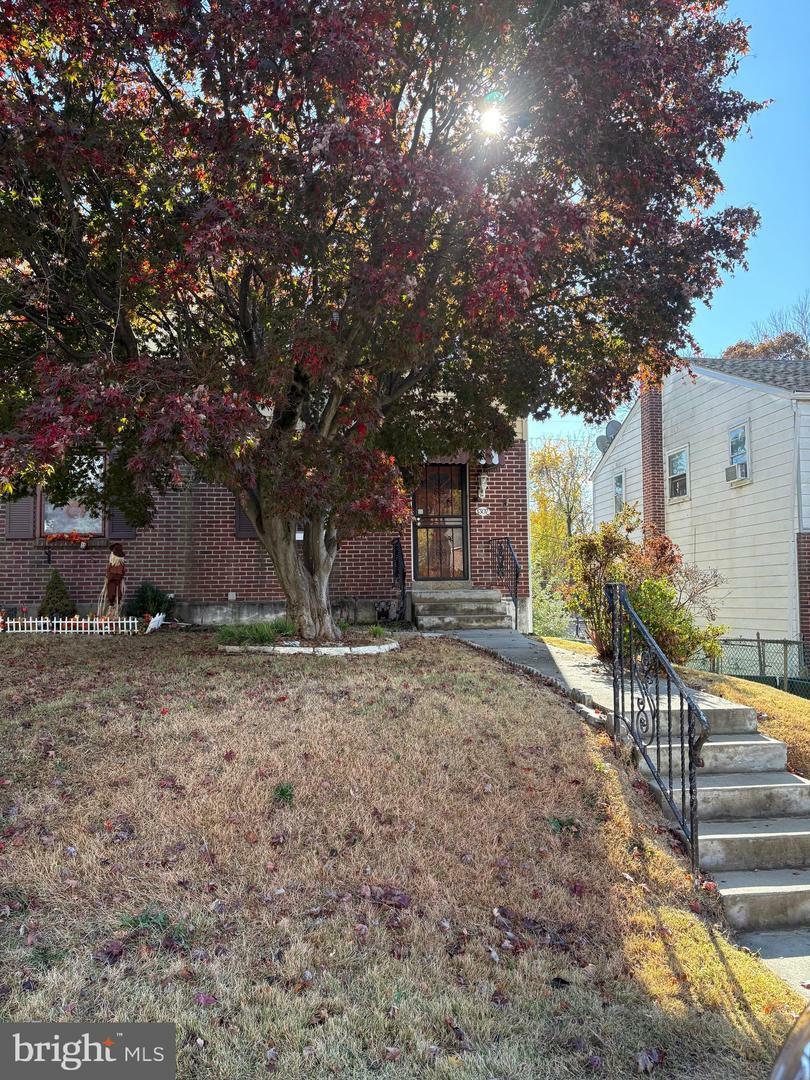 Property Photo:  1307 Woodland Ave  PA 19079 