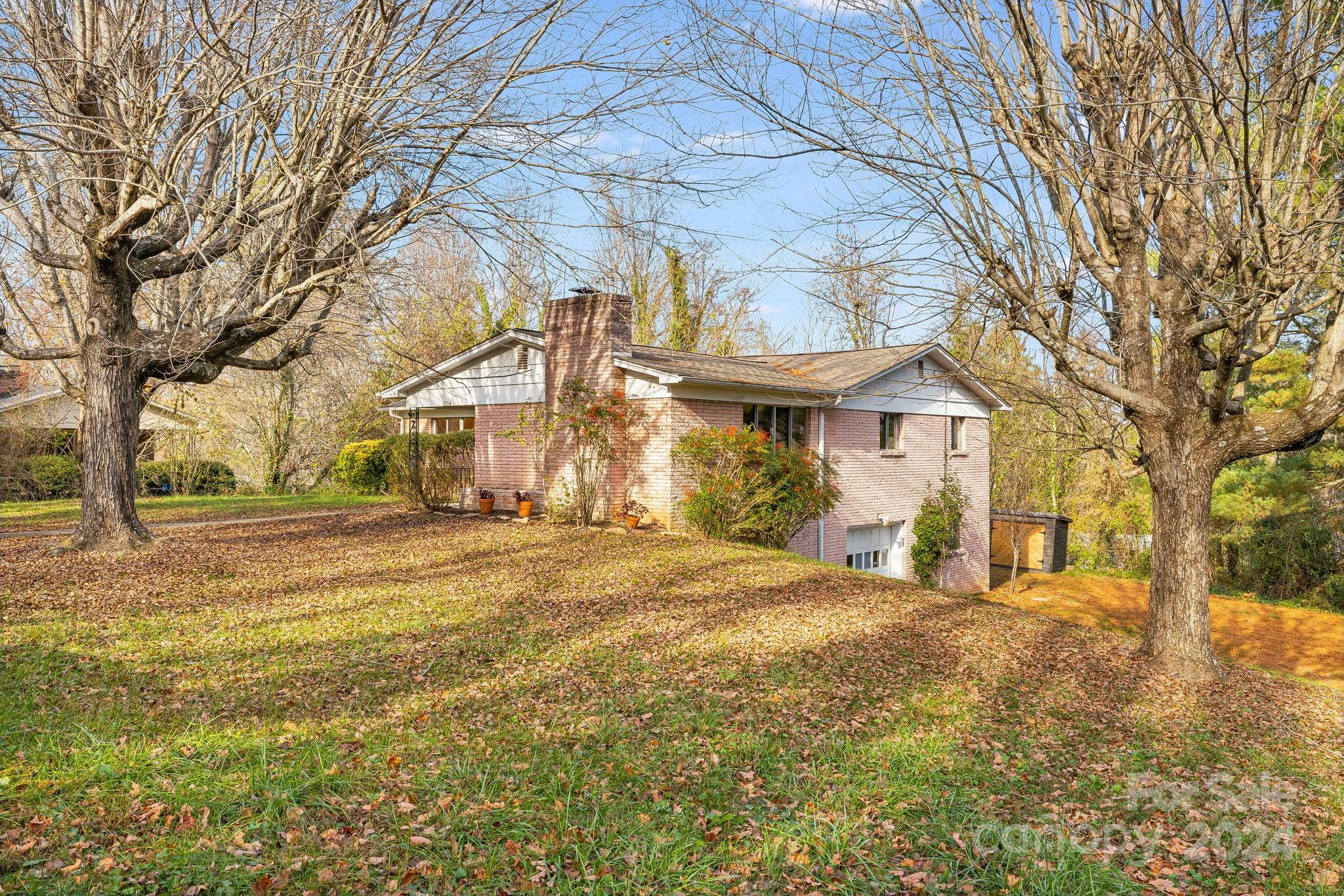 Property Photo:  204 Providence Road  NC 28806 