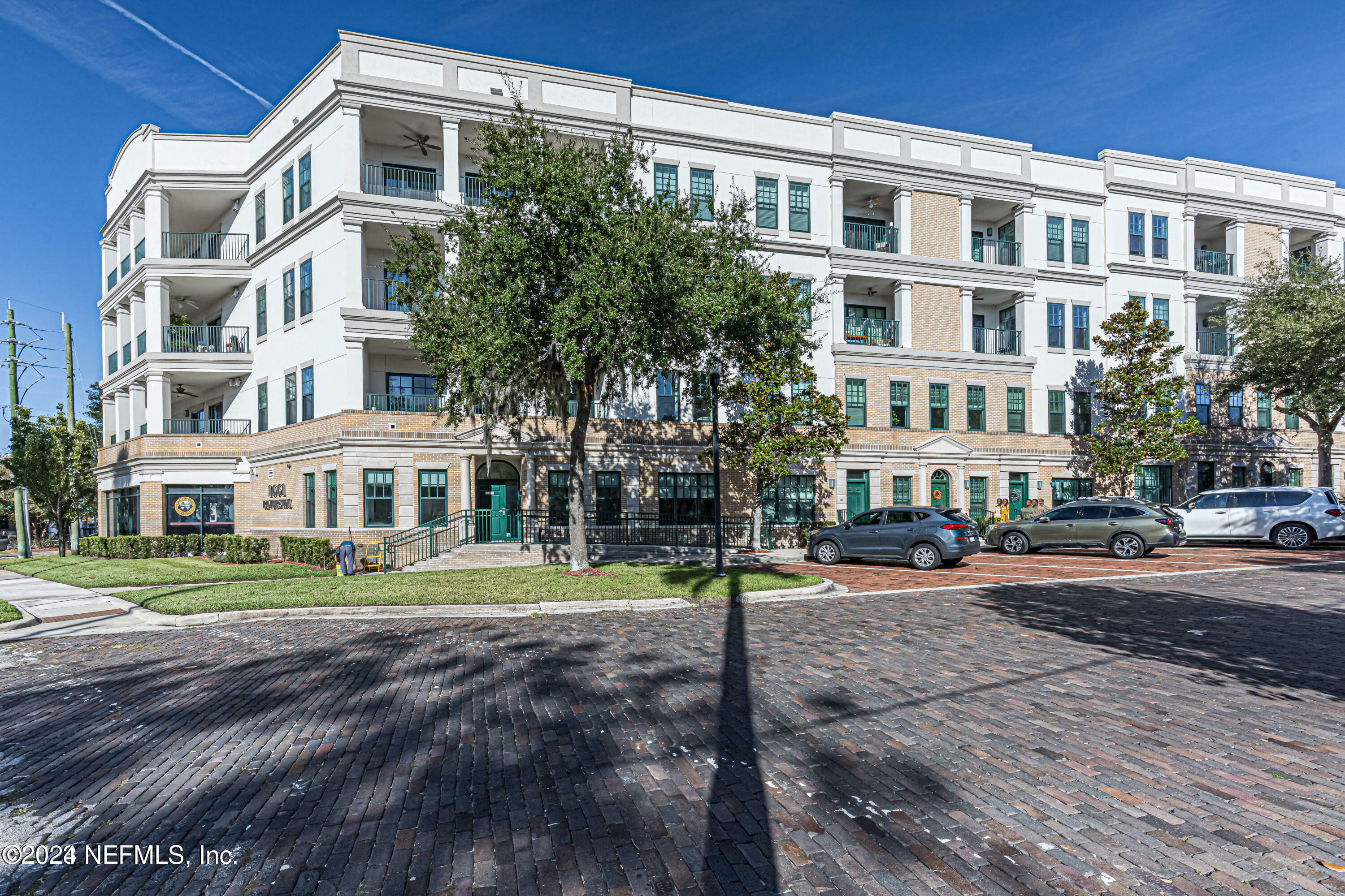 Property Photo: 1661 Riverside Avenue 213 FL 32204