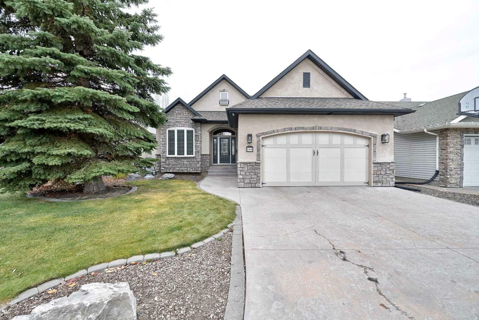 186 Alberts Close  Red Deer AB T4R 3J7 photo