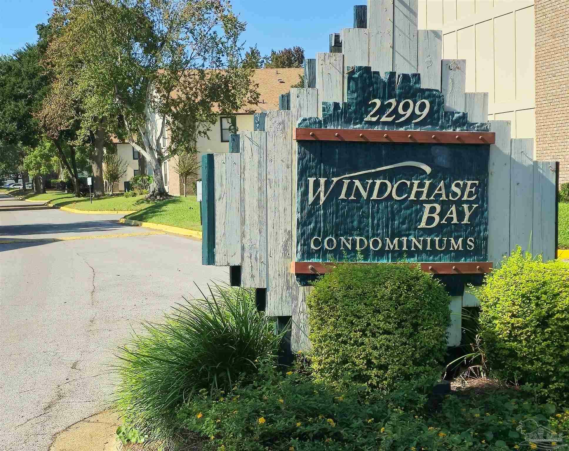 Property Photo: 2299 Scenic Hwy F-1 FL 32503