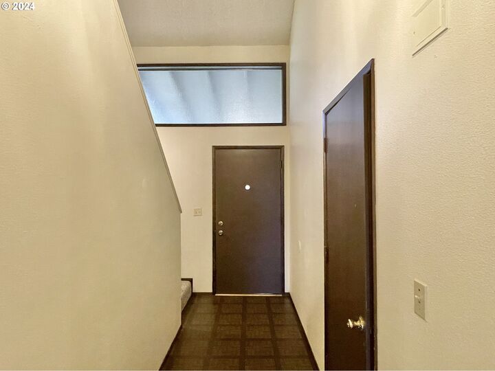 Property Photo: 13010 NE Pinebrook St WA 98684