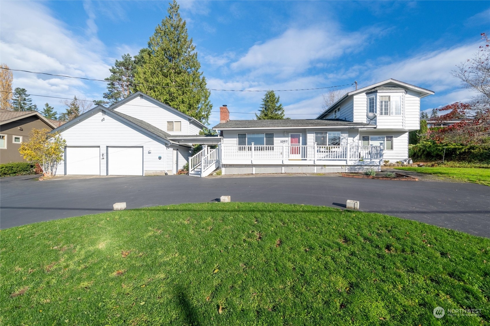 Property Photo:  1207  Northshore Drive  WA 98226 