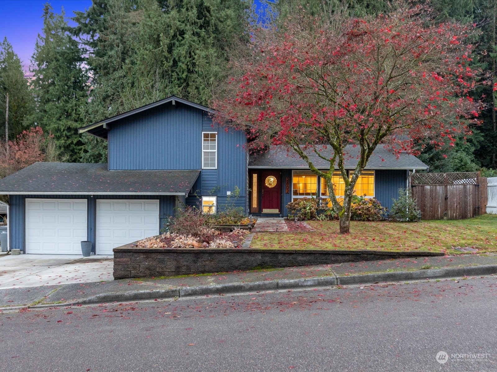 Property Photo:  2802 Forest View Drive  WA 98203 