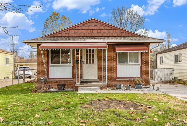 Property Photo:  18330 Gillman Street  MI 48152 