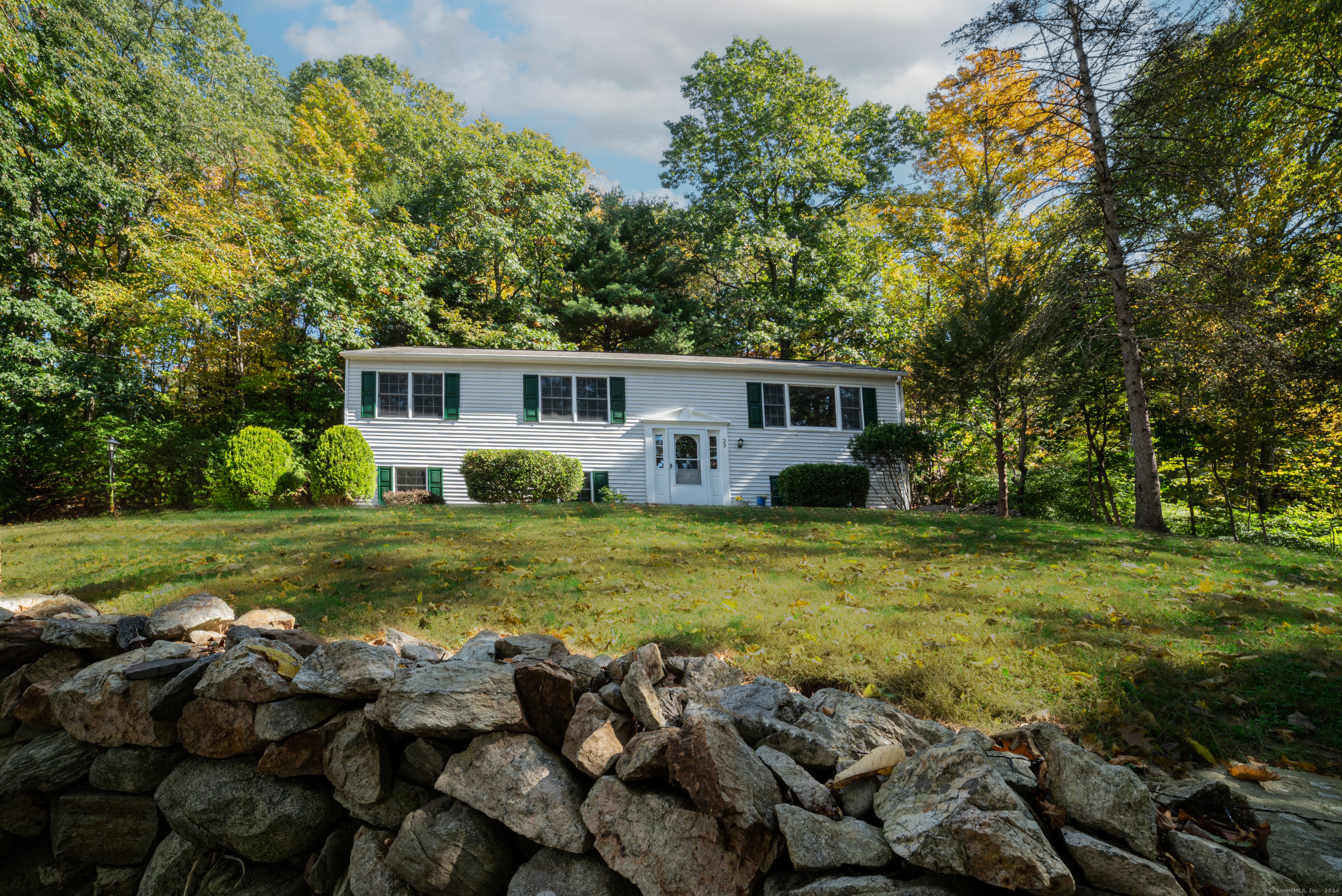 Property Photo:  23 Oak Grove Road  CT 06804 