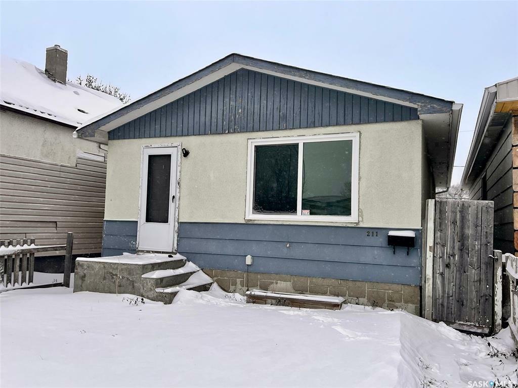 Property Photo:  211 Broad Street  SK S4R 1X1 